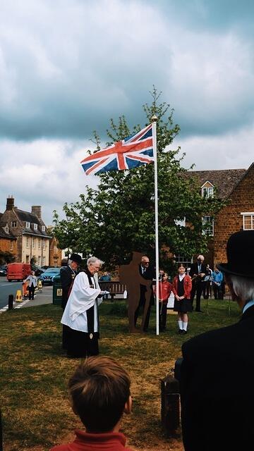 VE Day 21 Large