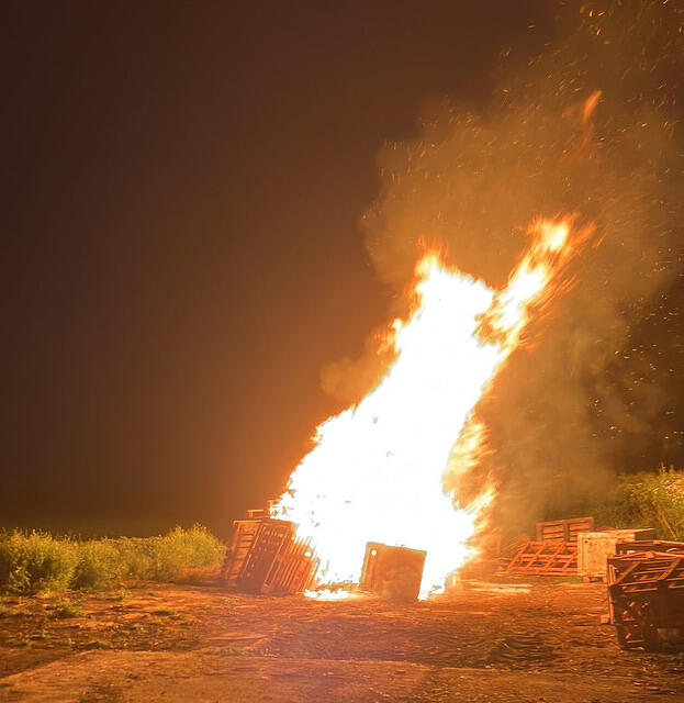 bonfire.2