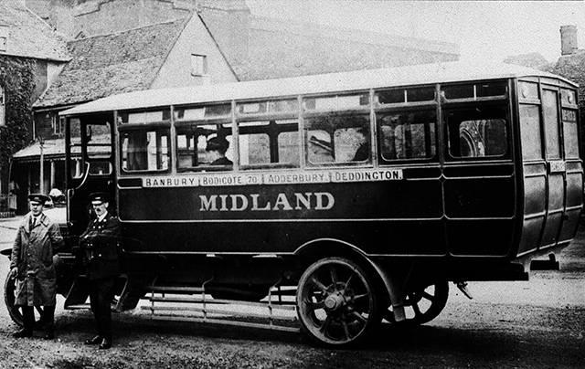 Midland bus to Deddington, 1920s