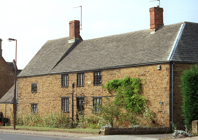 Maunds Farmhouse