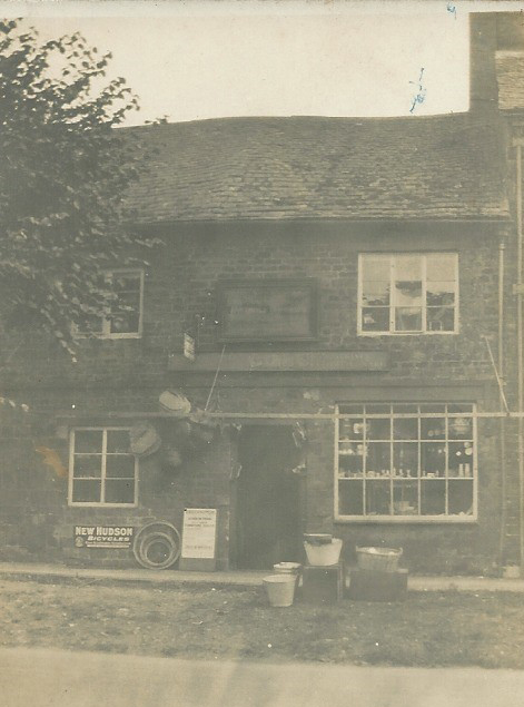 Joshue Gibb's shop - Deddington New Street