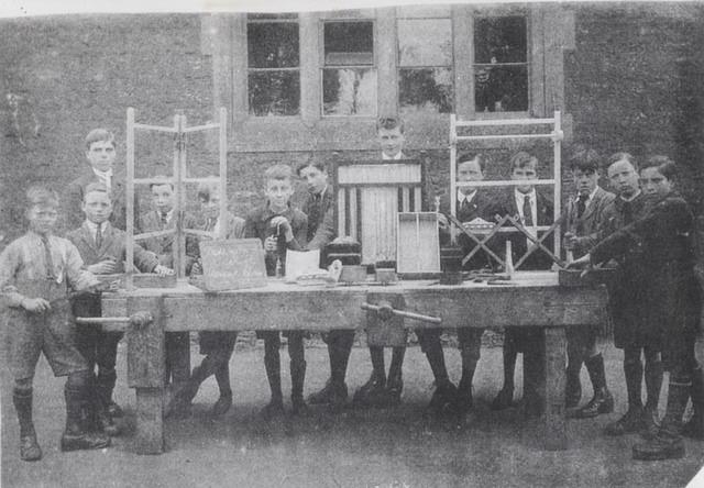 1922 boys woodwork class