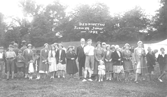 1932 Flower show castle grounds