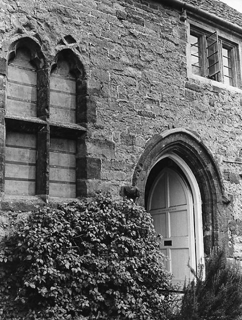 The door of the Leadenporch House, New Street