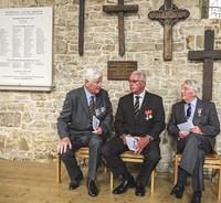 (l to r) Major D Hood MC, Mr Albert Humphries MBE, Commander R Forsyth RN[i][/i][i][/i][i][/i]