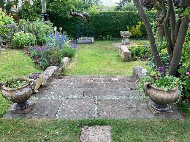 Whitegates - sunken garden
