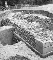 Castle Grounds dig 1977, pic 1