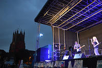 Neil Skinner lights the stage at DeddiRocks