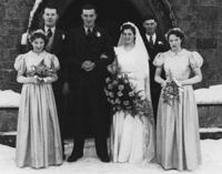 Wedding group of Jack Bliss to Joyce Lydiatt, Deddington Church