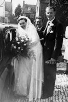 Mary and Lawence Walling leaving Deddington Church