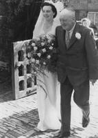 Mary and David Bliss at Deddington Church gate