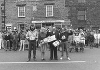 Ken & Edith front of PO shop October 1985