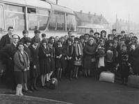 Children from the Windmill and BGN Banbury leave for the Isle of Wight, 1965